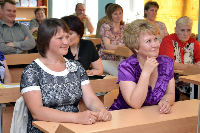 Одноклассники луза. Школа 2 Луза. Школа 1 Богородск учителя. Кировская область школы.