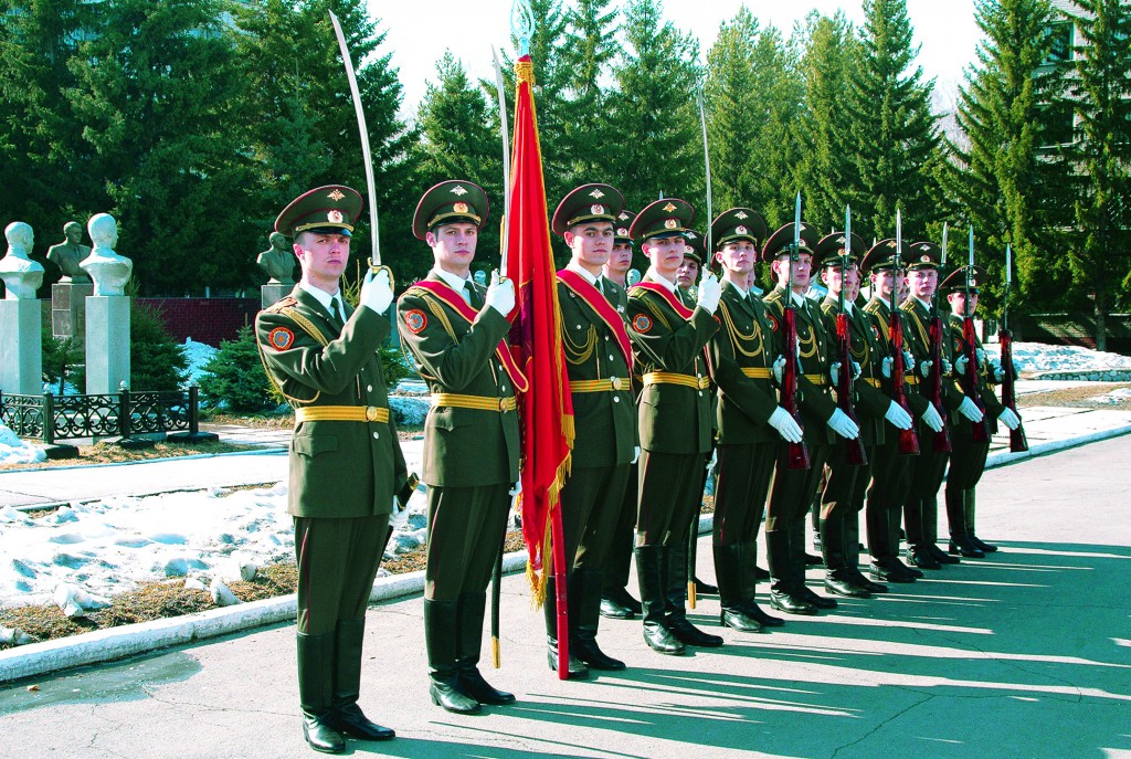 Новосибирское высшее военное общевойсковое. Новосибирское высшее военное политическое общевойсковое училище. Рота почетного караула НВВКУ. Союз выпускников НВВПОУ НВВКУ. НВВКУ (ви МО РФ).