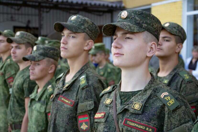 Дают ли военным. Военный колледж. Военное училище. Поступление в военное училище. Военное училище после 9.