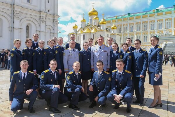 Федеральная служба город. Санкт-Петербург университет ФСИН выпуск. Академия ФСИН СПБ. Пермский институт ФСИН преподавательский состав. ФСБ Воронеж институт.