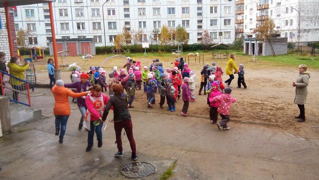 Сад 4. Детский сад Радуга Заозерск. Детский сад Берендей Новосибирск. Детский сад 4 Дубовка. Детский сад сказка Заозерск.