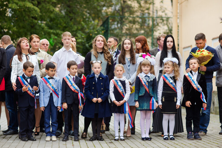 Петербург сайты школ. Школа Рид Санкт-Петербург. Частная школа Рид СПБ. Школа Рид Заставская. Школа Рид Заставская 32.