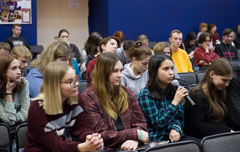 Московский техникум креативных. Техникум имени Красина. Техникум им Красина студенты. Электромеханический техникум им Красина Москва. Колледж им Красина Южное отделение 2016.