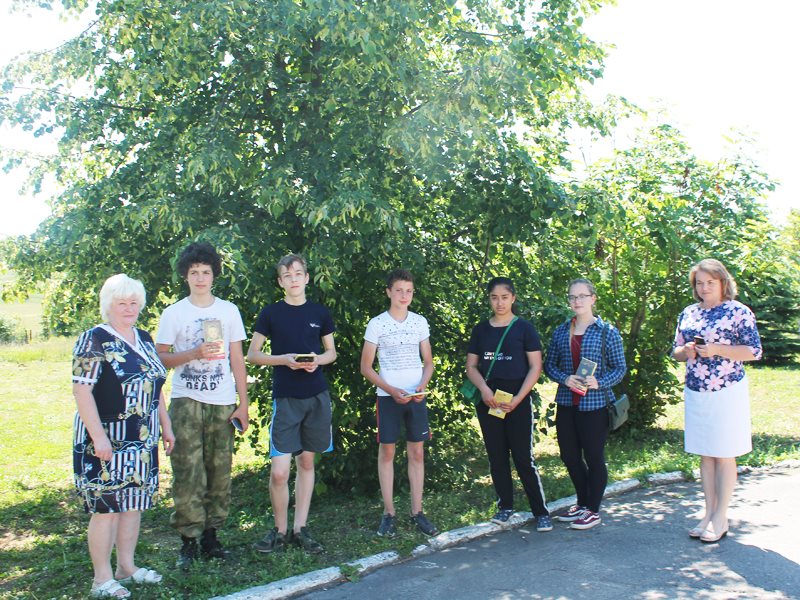 Погода в майорском орловского. Корсаково Орловская область. Корсаковская средняя школа. Корсаковская средняя школа Орловской области. Корсаково село Орловская область школа.