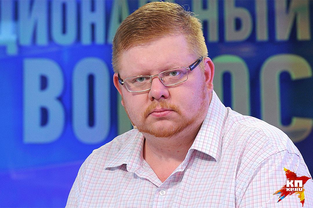 Политолог поступить. Павел Данилин политолог. Павел Викторович Данилин. Павел Данилин политологи России. Павел Данилин директор центра политического анализа.