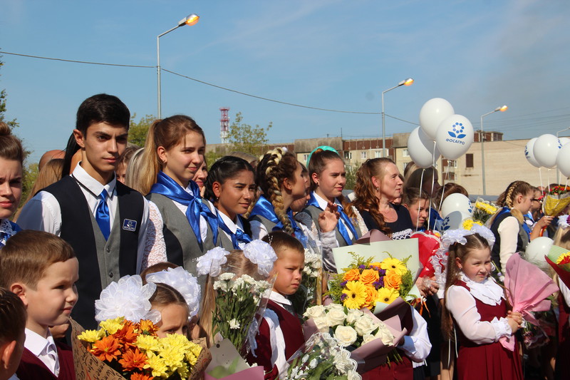 6 школа партизанск. Школа 1 Волхов. Школа ФОСАГРО Волхов.