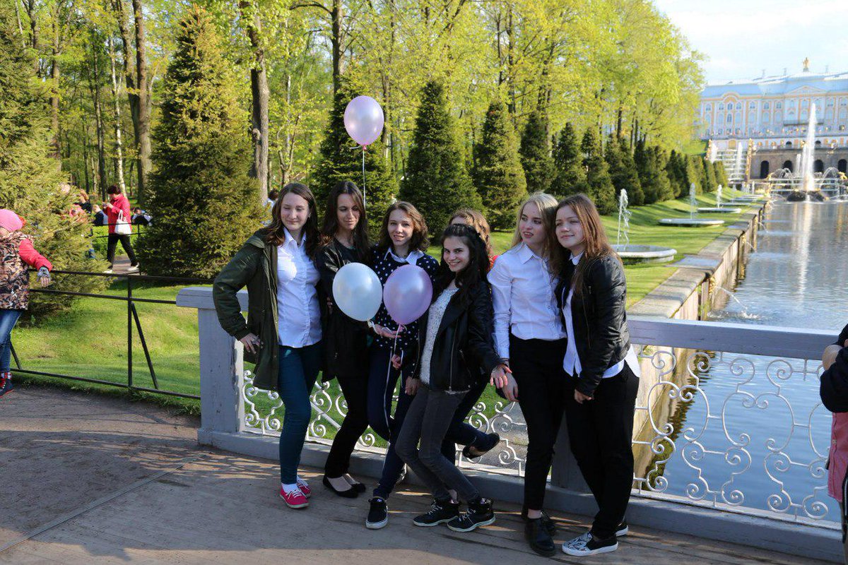 школа петергоф. школы петергоф отзывы. школы петергоф отзывы. владимир громов кмз петергоф. школа 416 петергоф официальный сайт.