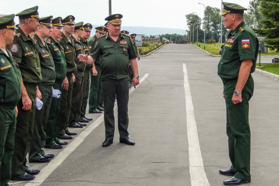 Генерал дворников фото