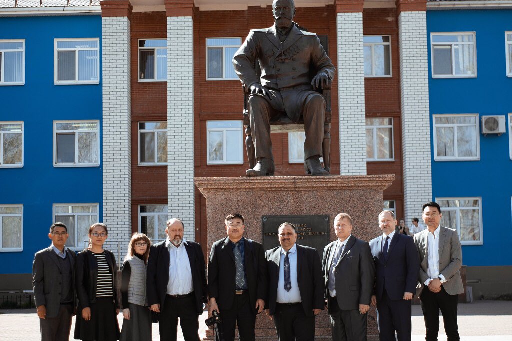 Ульяновский аграрный университет имени п а столыпина. Ульяновский университет Столыпина. Аграрный университет УЛГАУ Илькин. Аграрный колледж Ульяновск. Ульяновск аграрный университет колледж УЛГУ.